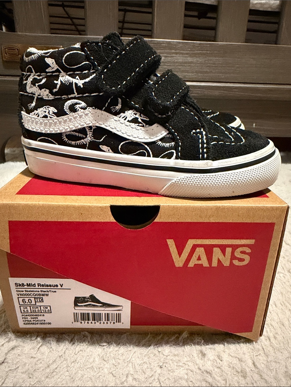Vans Kids Mid-Top Velcro Sneakers with glow in the dark Dinosaur skeletons